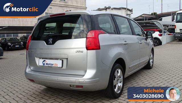 PEUGEOT 5008 1.6 HDi 112CV Allure