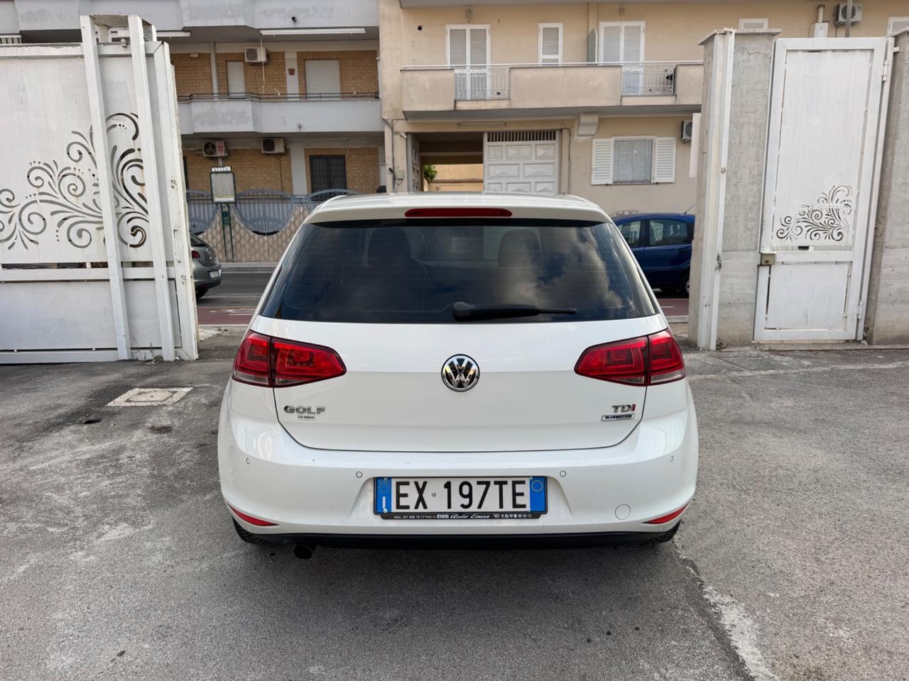 Volkswagen Golf 1.6 DIESEL 110CV Highline 2015