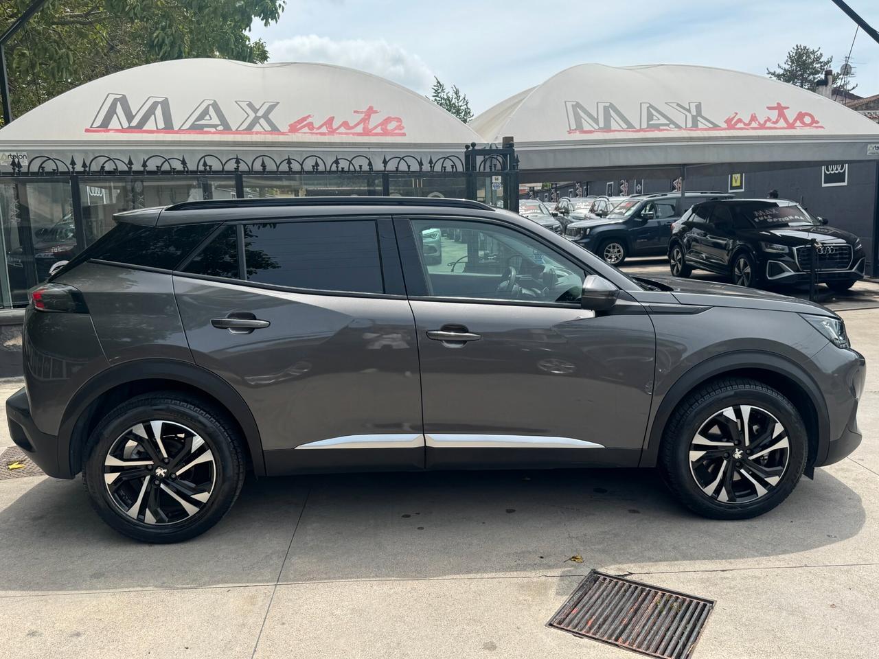 Peugeot 2008 BlueHDi 130 S&S EAT8 Allure Navi Pack