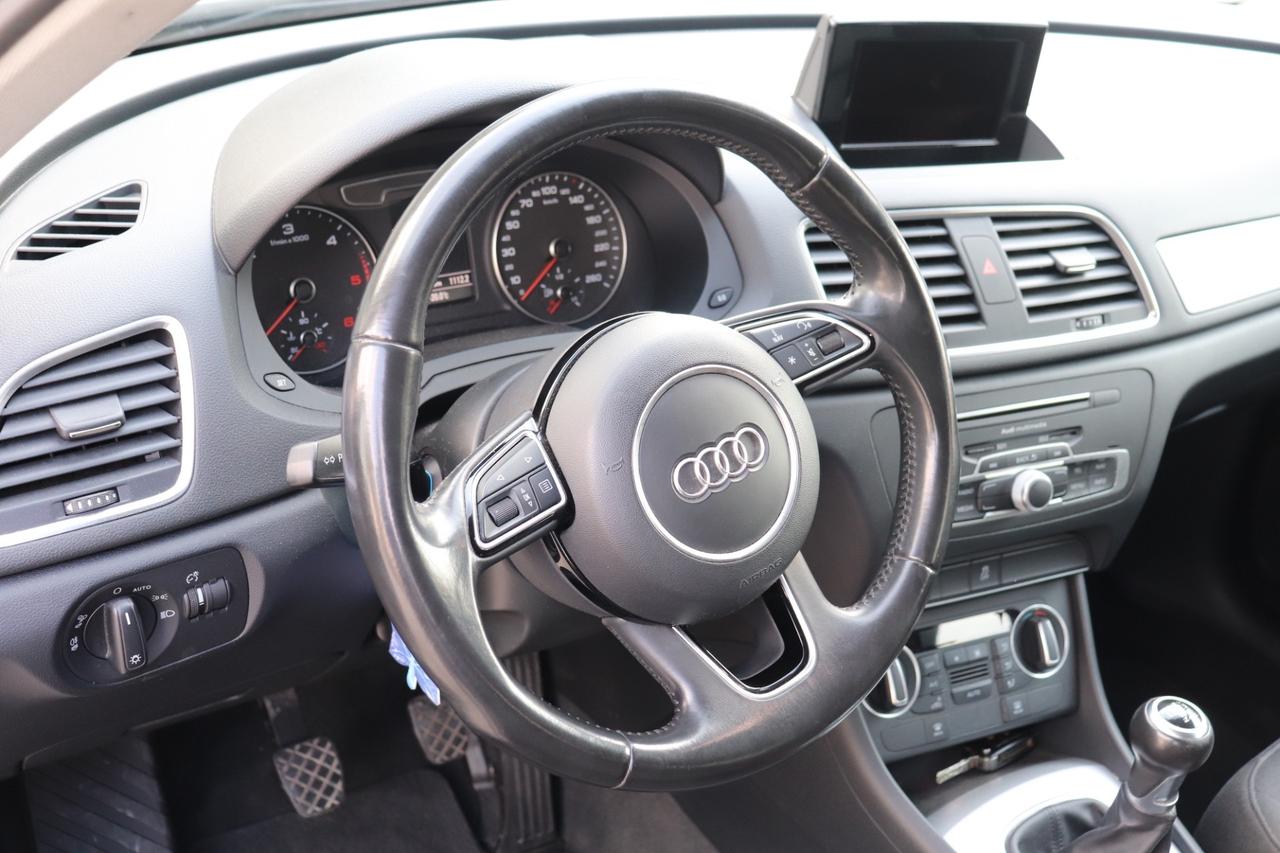 Audi Q3 2.0 TDI 150 CV S-Line