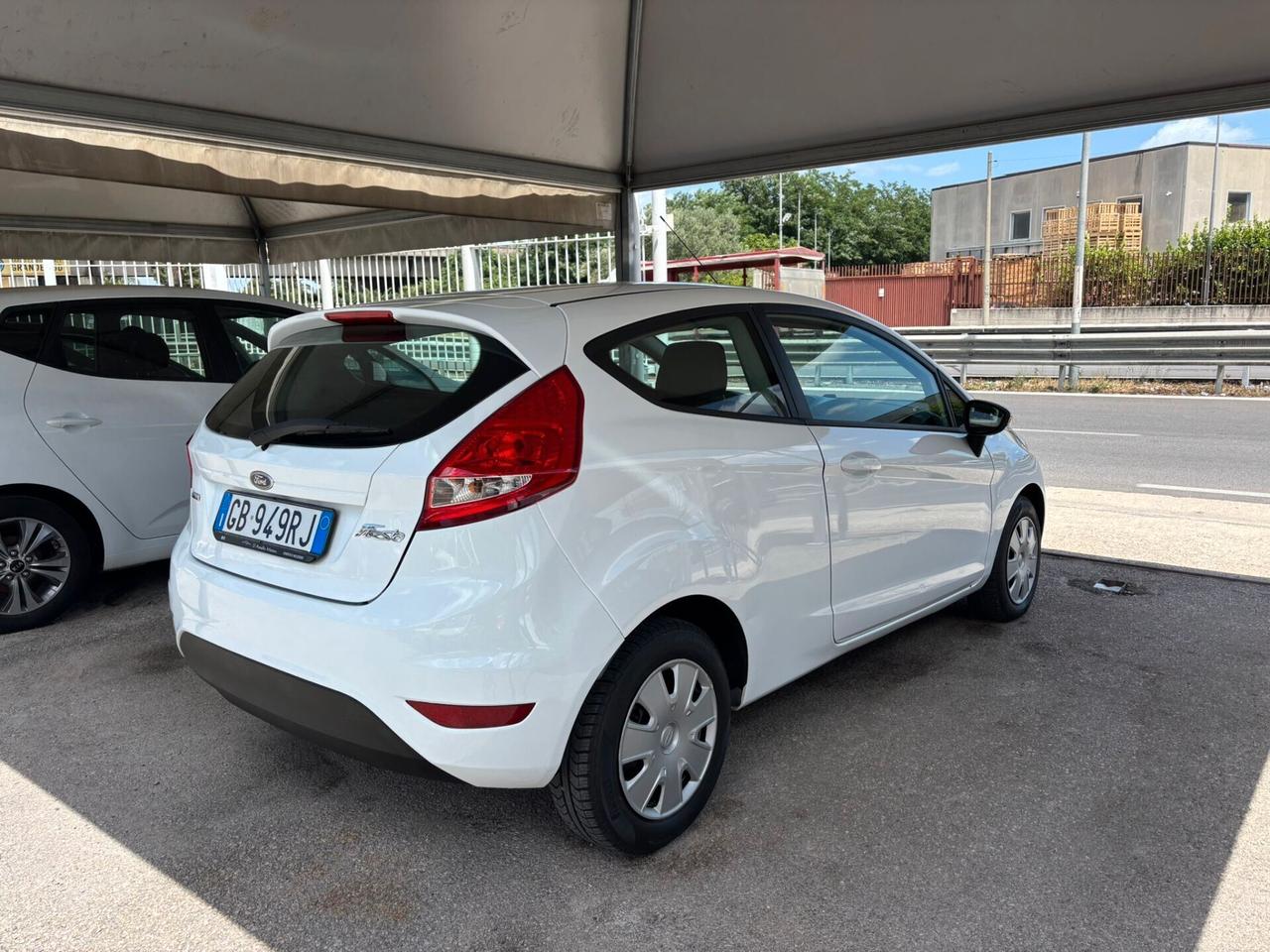Ford Fiesta Fiesta+ 1.4 TDCi 68CV 3 porte