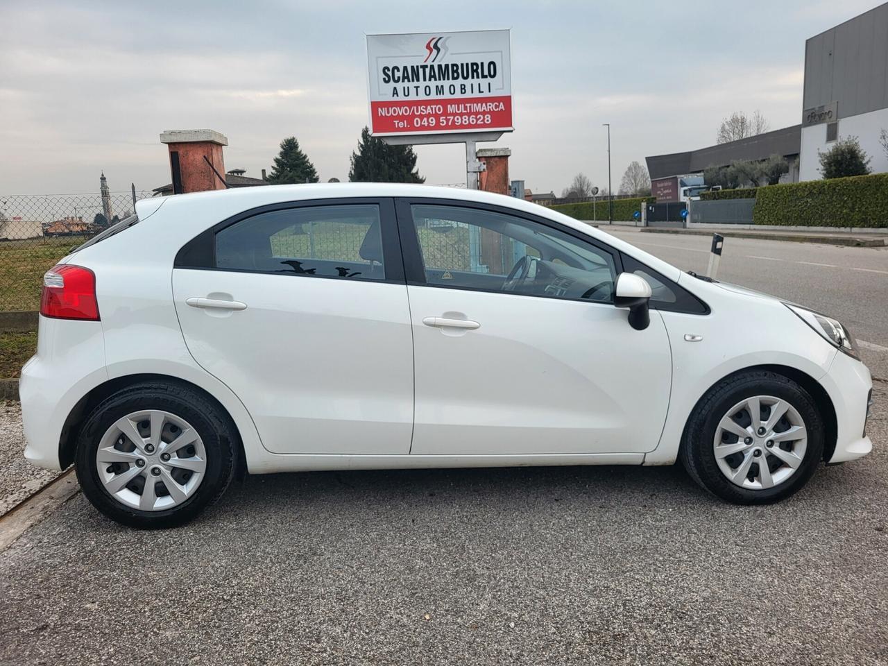 Kia Rio 1.1 CRDi 5p. Cool