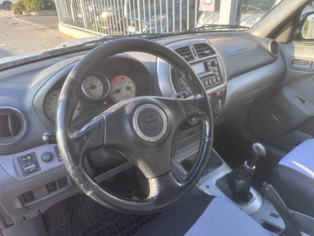TOYOTA RAV 4 2.0 D-4D 115CV 5 porte