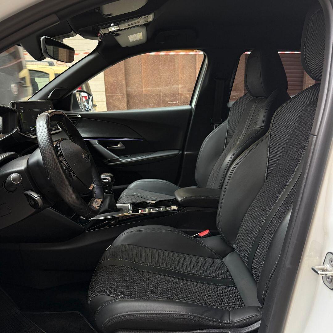 Peugeot 2008 **IVA ESPOSTA, AUTOCARRO**