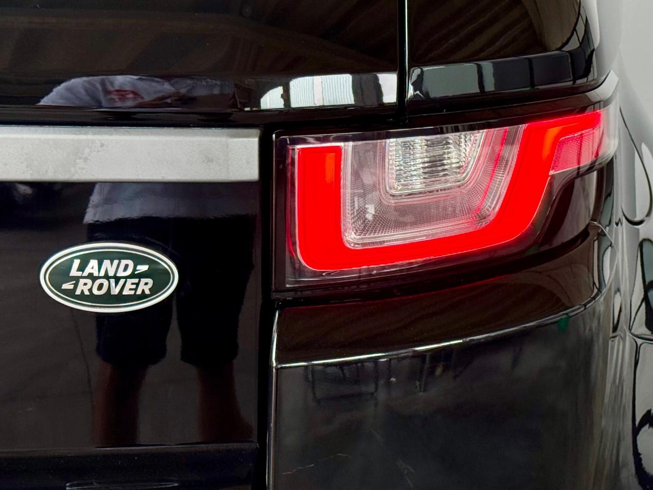 Land Rover Range Evoque 2.0 TD4 180 CV 5p. Autobiography