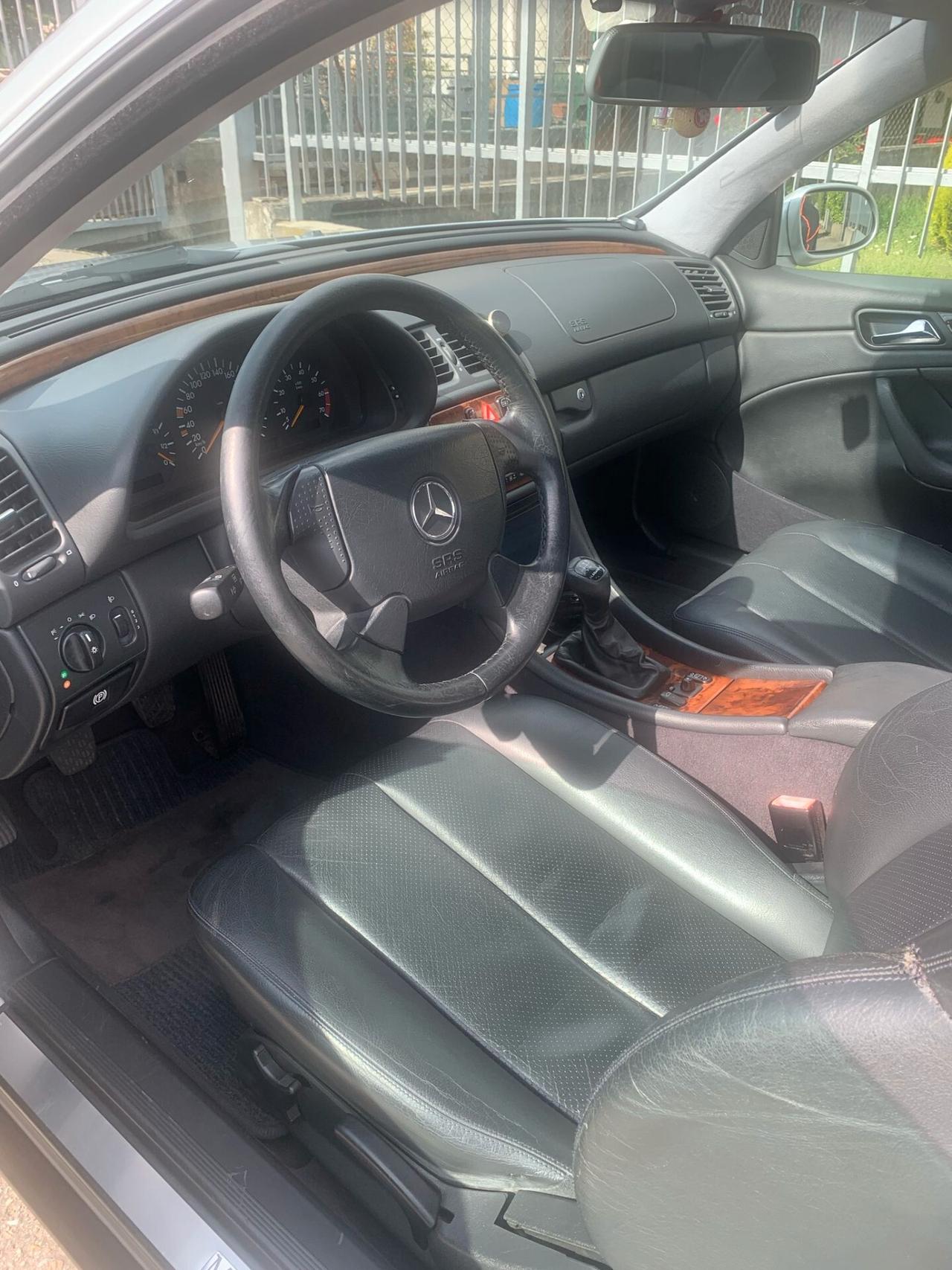 Mercedes-Benz CLK 200 2.0 Coupe 200 k Elegance
