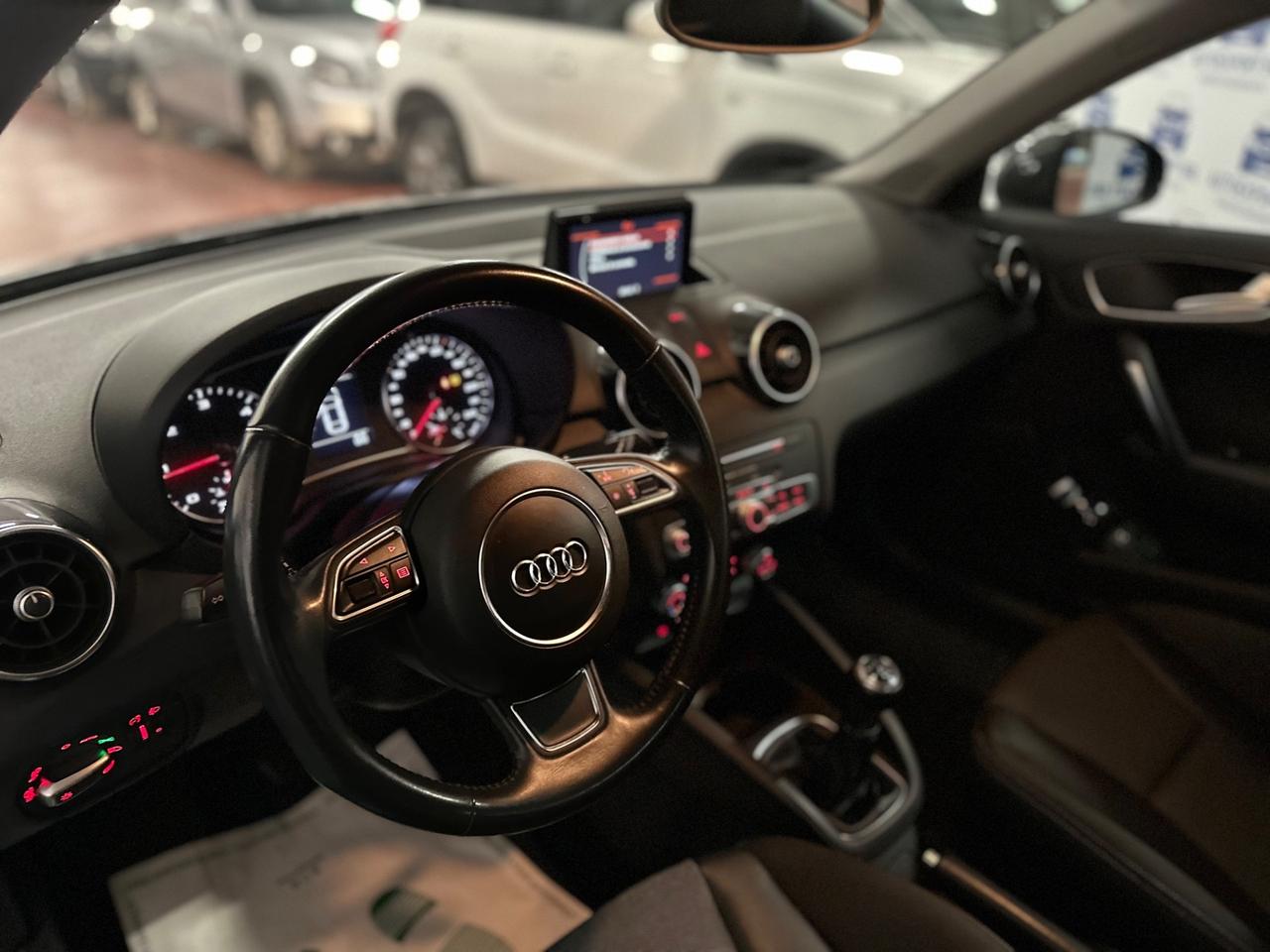 Splendida Audi A1 1.4 TDI Sport/2016/okneopatentati