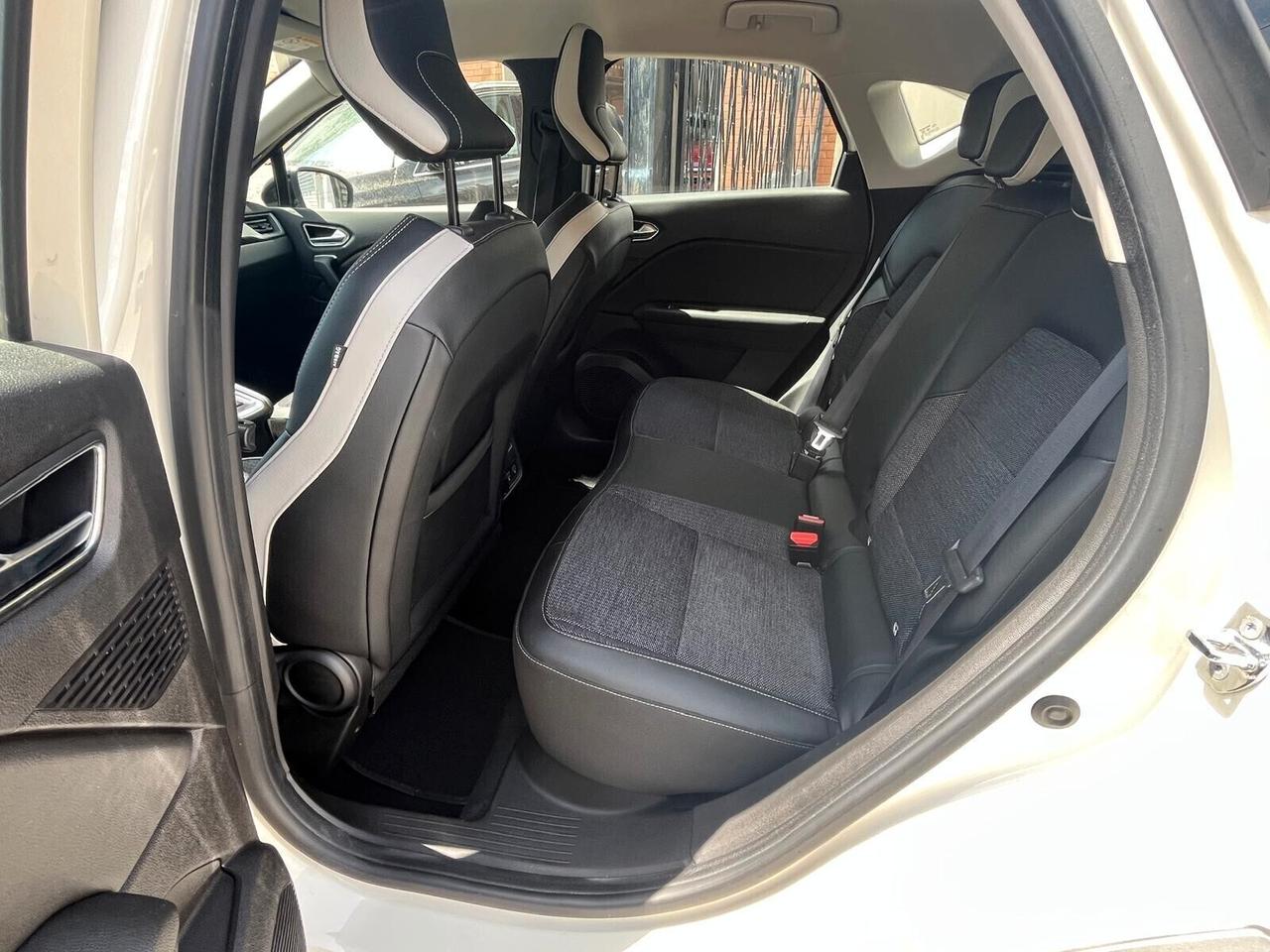 Renault Captur Blue dCi 115 CV EDC INTENSE BI COLOR