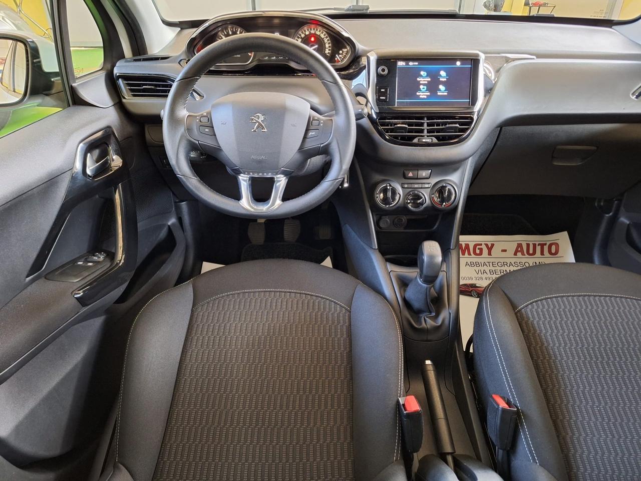 Peugeot 208 PureTech 82 5 porte Allure