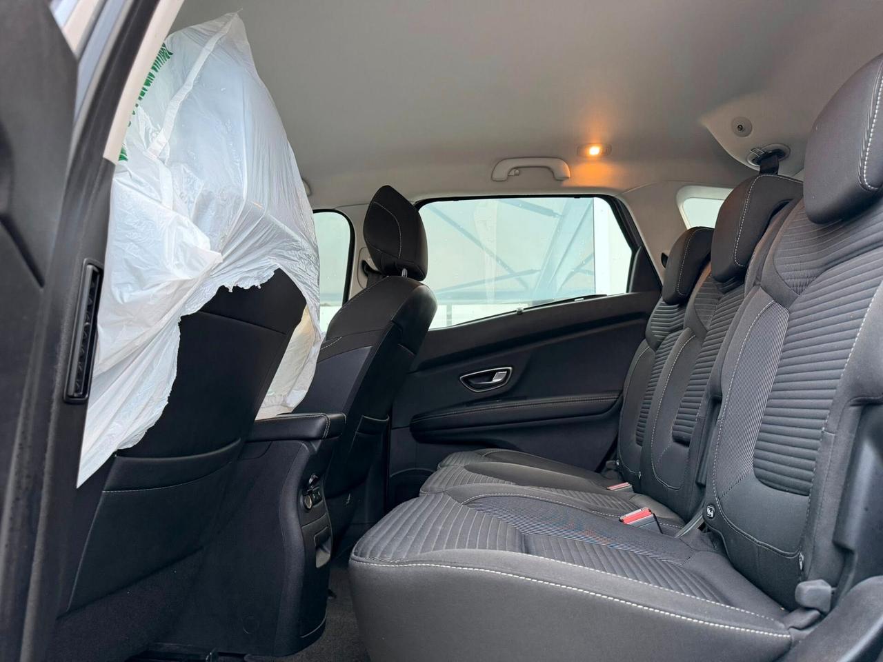 Renault Scénic Blue dCi 120 CV Initiale Paris OK NEOPATENTATI