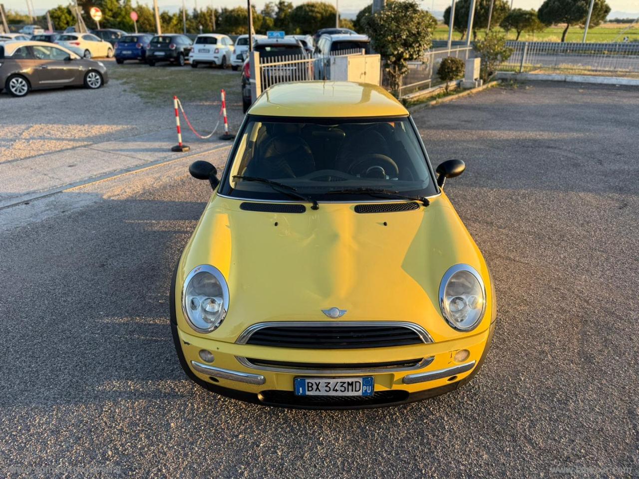 MINI Mini 1.6016V One de luxe