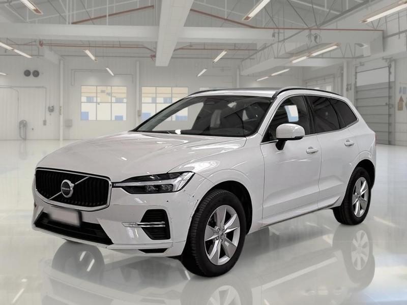 VOLVO XC60 B4 D AWD automatico Momentum