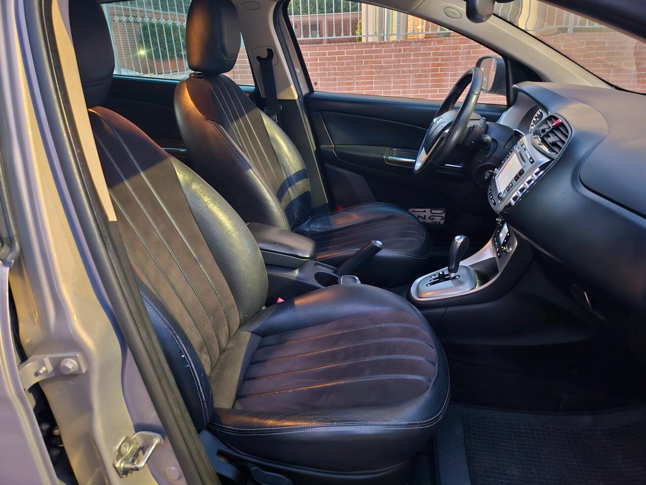 Lancia Delta 1.6 M-jet 120cv Platinum Automatica