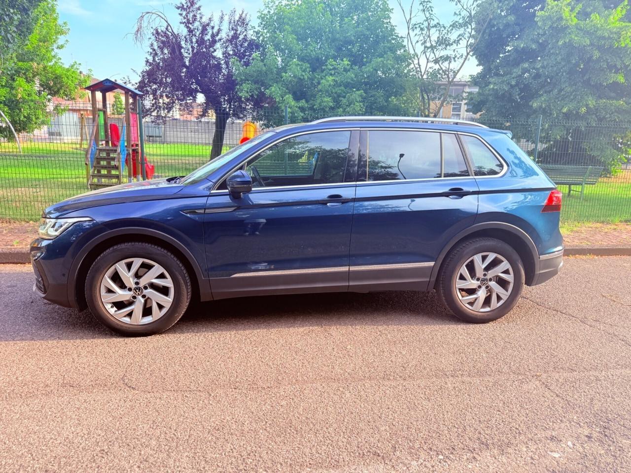 TIGUAN - 2024 2.0 TDI DSG FULL OPTIONAL OK PERMUTE