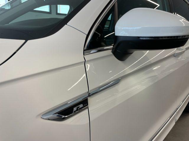 VOLKSWAGEN Tiguan 2.0 TDI 150 CV DSG 4M Allspace Adv R-Line 7 Posti