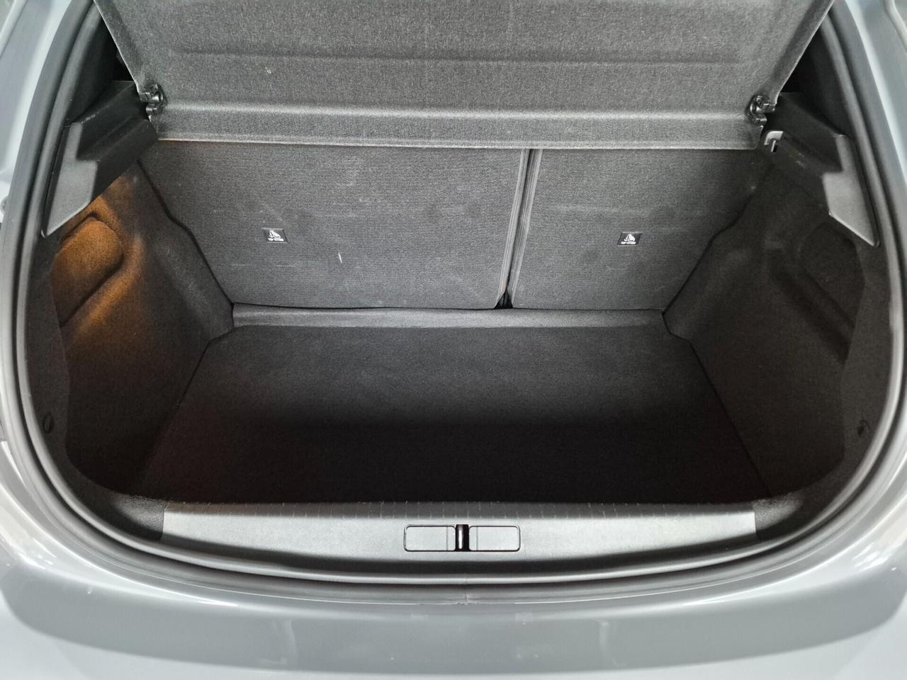 Peugeot 208 1.2 ALLURE LED NAVI 100CV