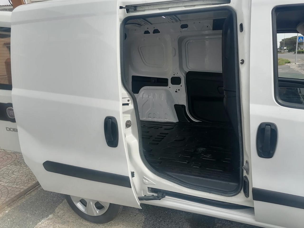 Fiat Doblò 1.6 Mjt - Gancio Traino - 2012