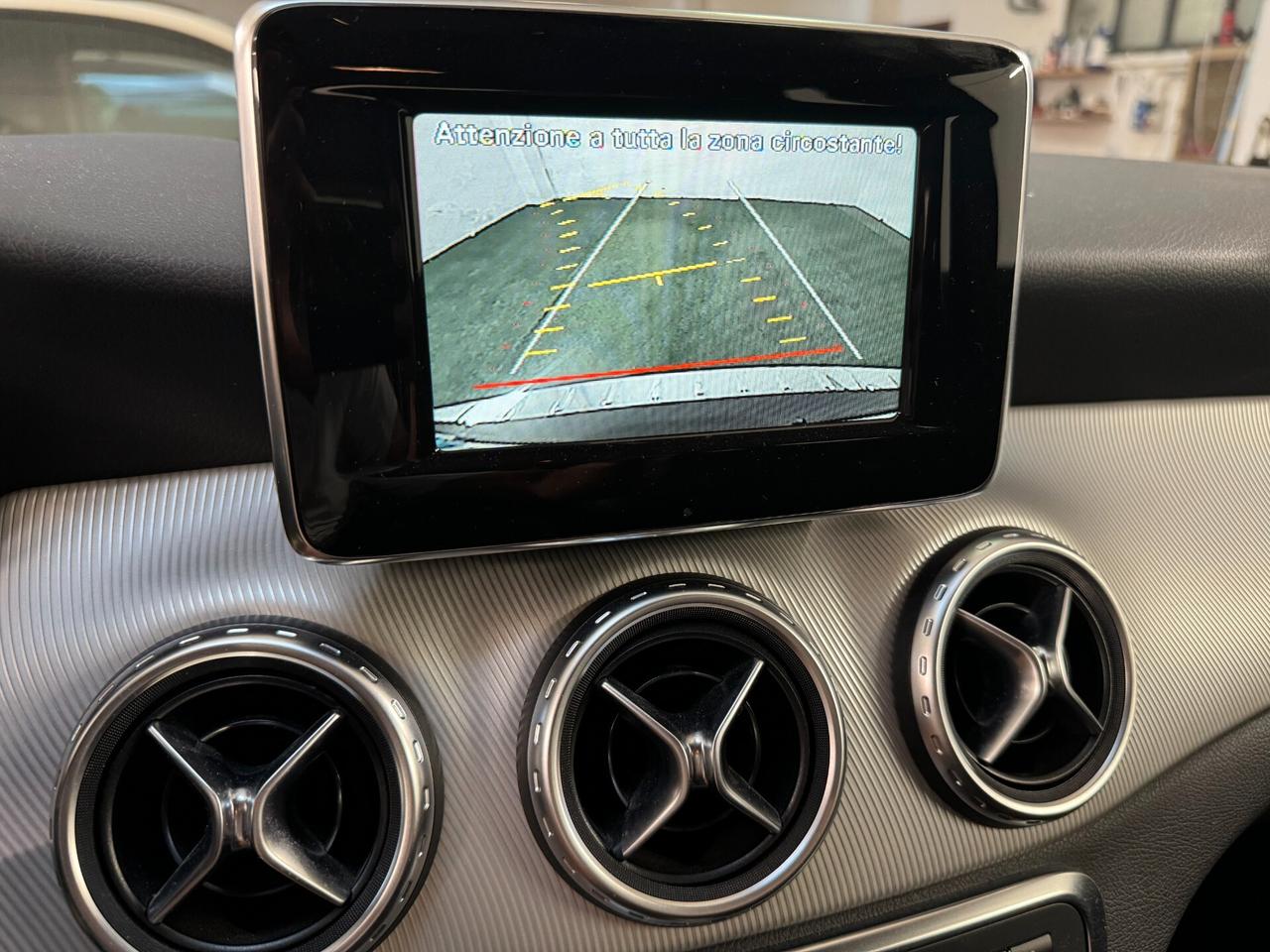 Mercedes-benz GLA 200 d Sport EURO6 AUTOMATICA