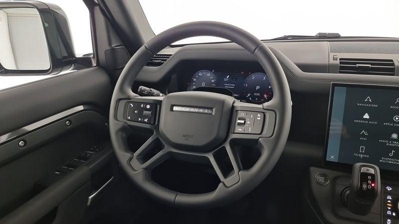 Land Rover Defender D200 AWD Auto 110 X-Dynamic SE