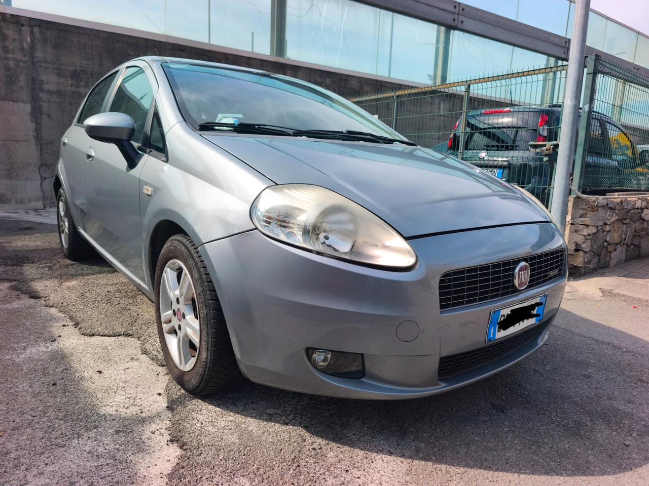 Fiat Grande Punto 1.3 ok neopatentati l'unico proprietario