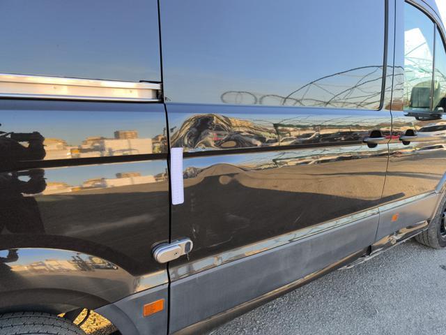 VOLKSWAGEN Crafter 30 2.0 tdi 140cv L3H3 Logistic my19