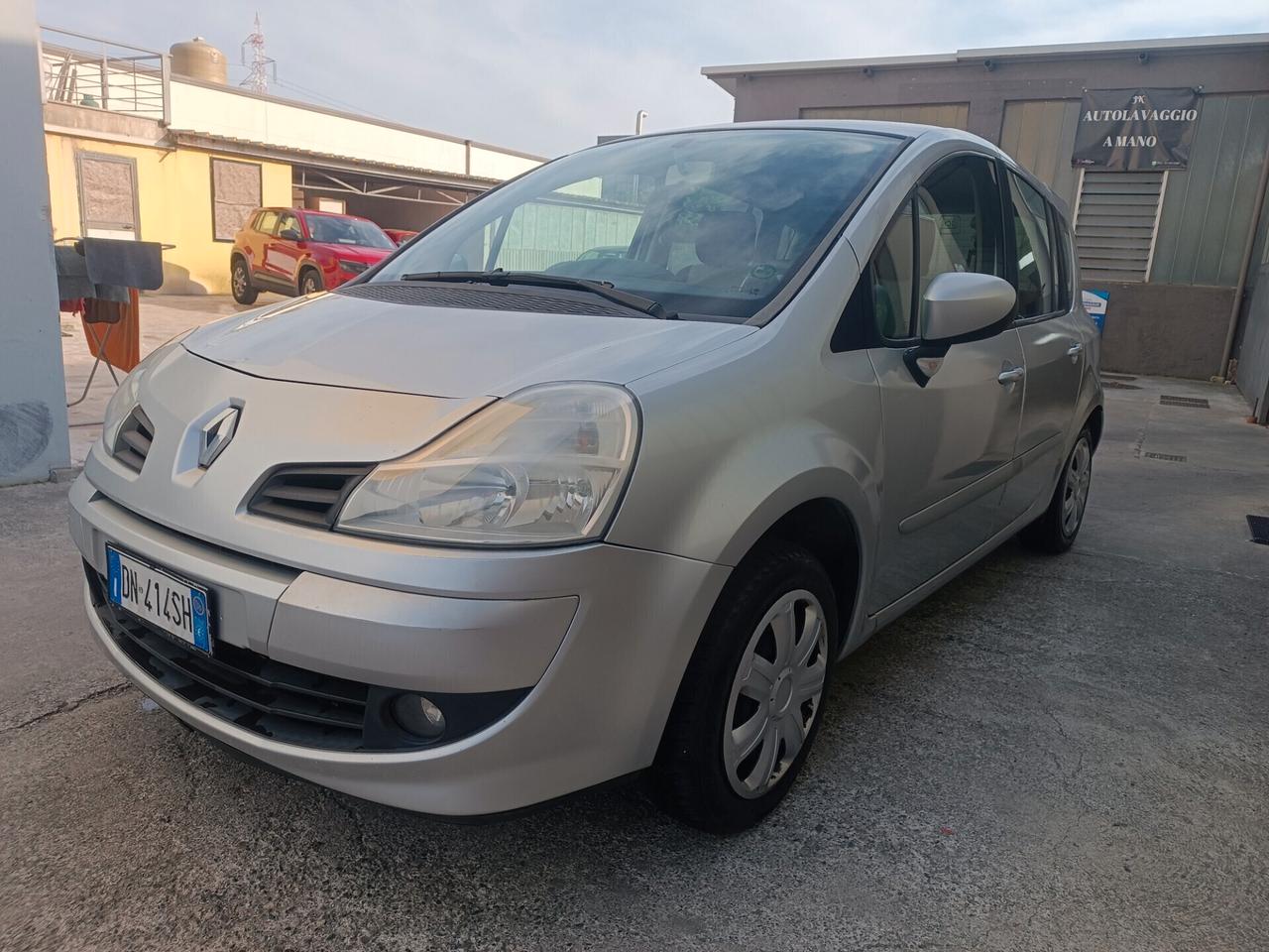 Renault Modus Grand 1.2 benzina garanzia