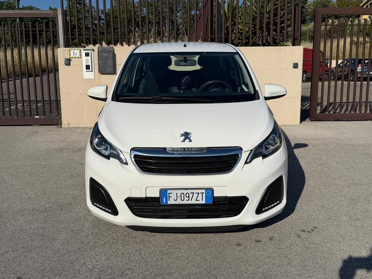 Peugeot 108 5 porte *Garanzia*