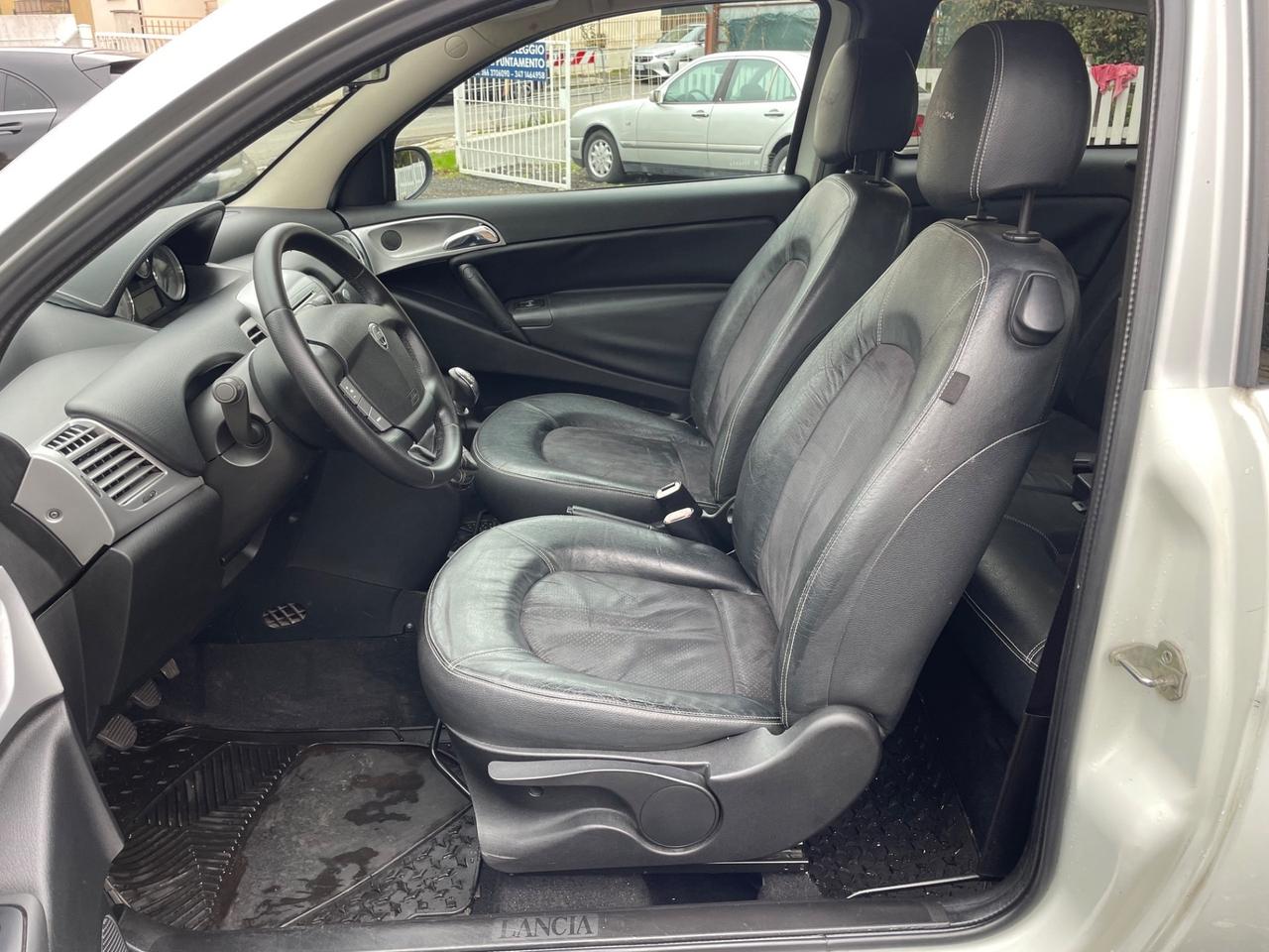 Lancia Ypsilon 1.2 Modamilano