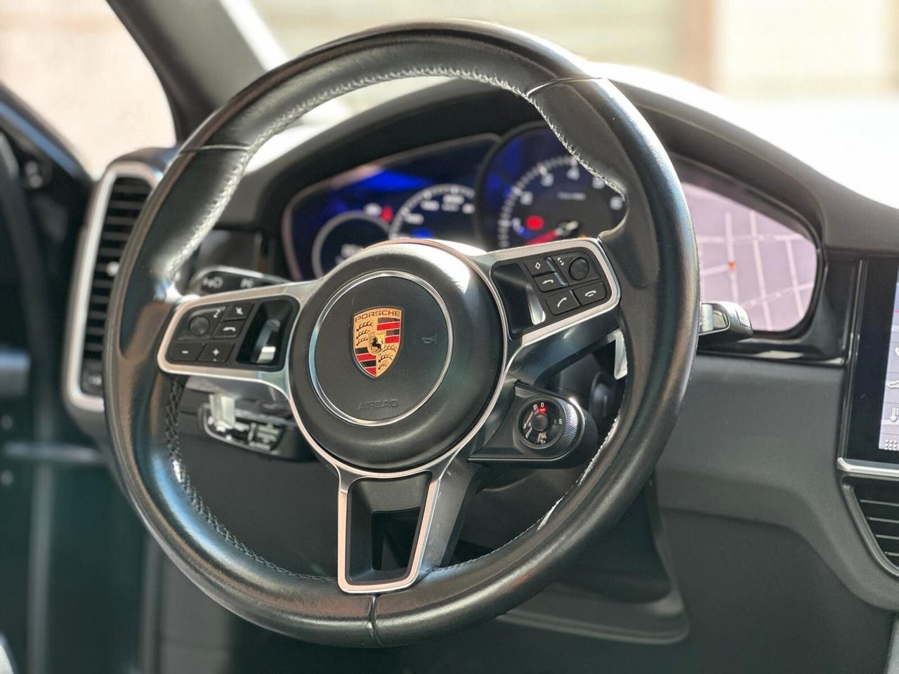 Porsche Cayenne Coupé 3.0 V6 *FULL*
