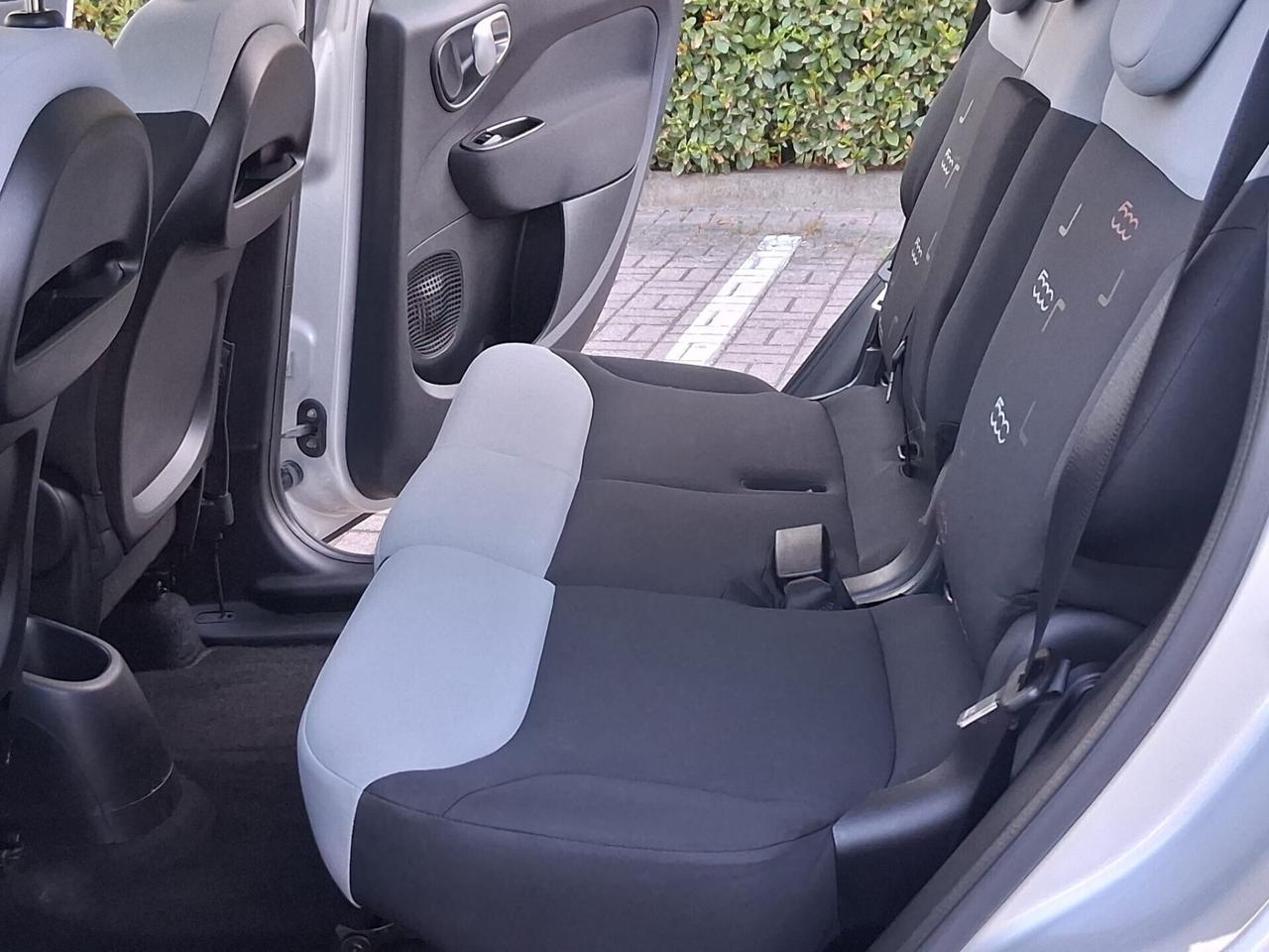 Fiat 500L. LIVING 1.6 Multijet 120 CV Lounge..CELL 320 147 1147 WUATSAPP