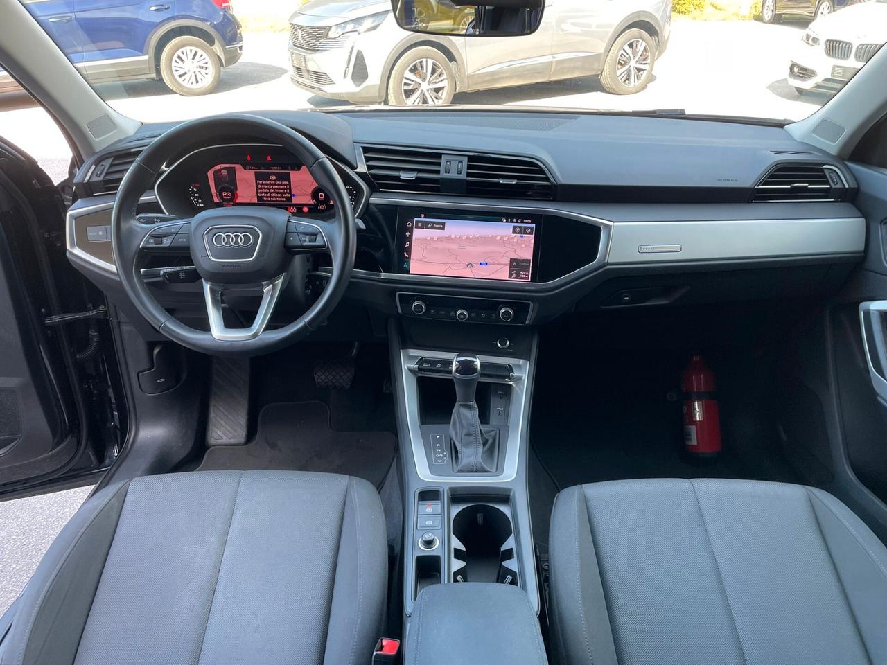 AUDI Q3 SPTB 35 2.0Tdi IDENTITY BLACK S-TRONIC