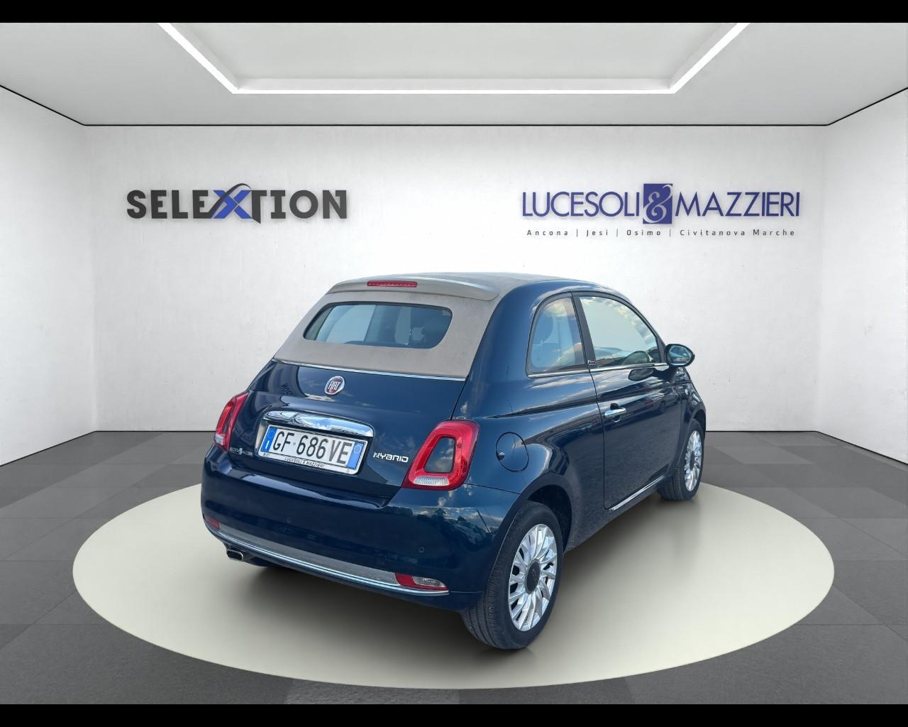 FIAT 500 (2015-2024) - 500 C 1.0 Hybrid Dolcevita