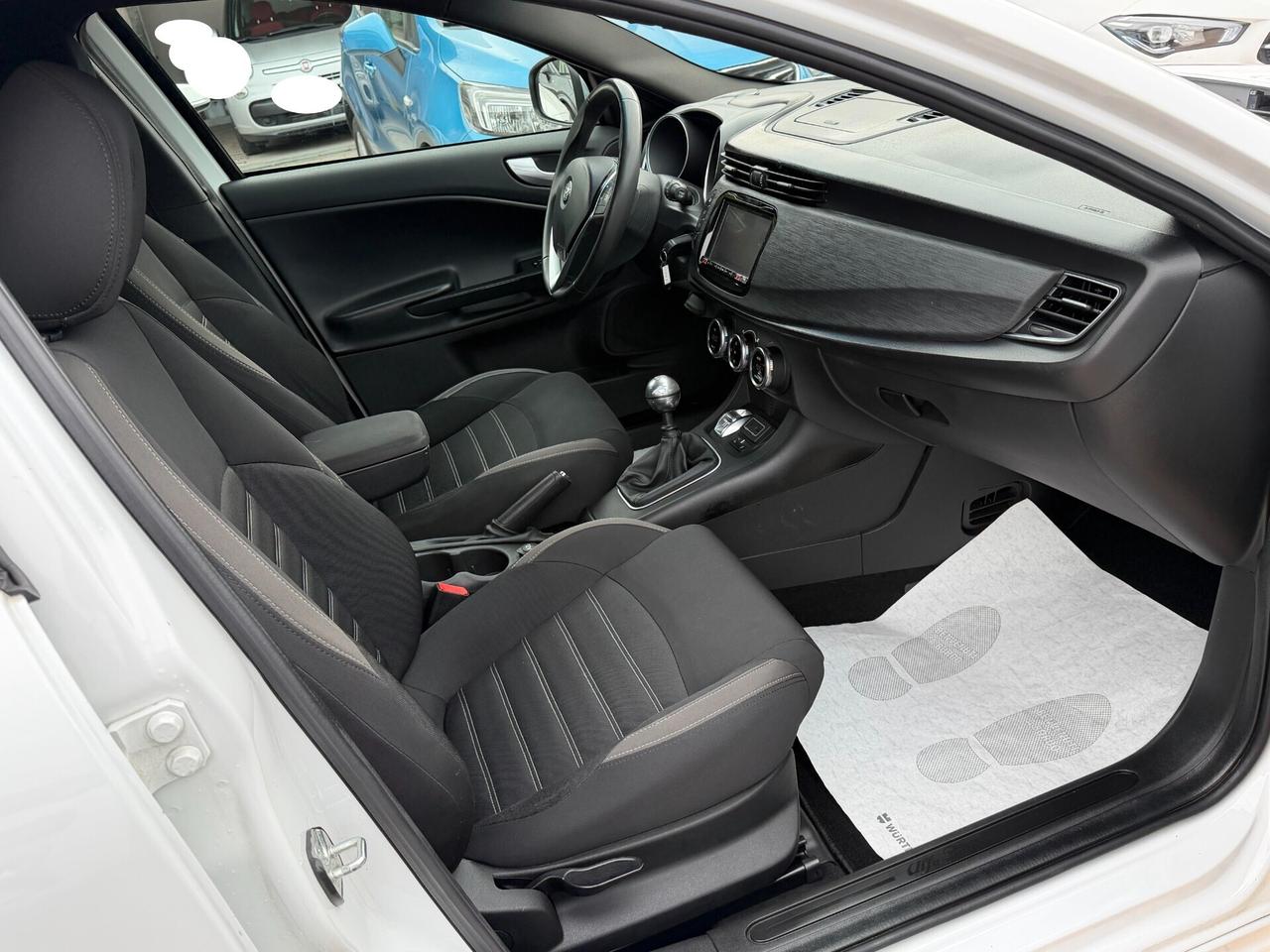 Alfa Romeo Giulietta 1.6 M.JET 120 cv. SUPER (Pack Sport)