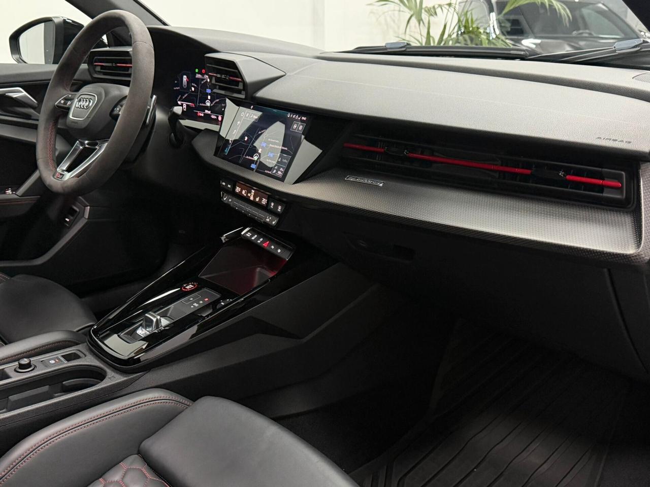 RS 3 SPORTBACK TFSI quattro S tronic