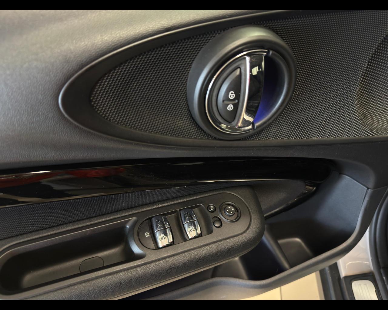 MINI Mini Clubman (F54) - Mini 1.5 Cooper Business Clubman