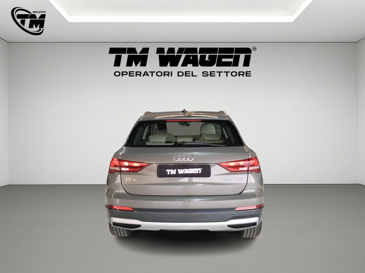 Audi Q3 35 1.5 tfsi Business Advanced s-tronic