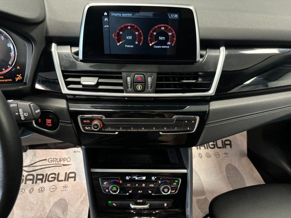 BMW 216 i Gran Tourer Advantage Full Optional