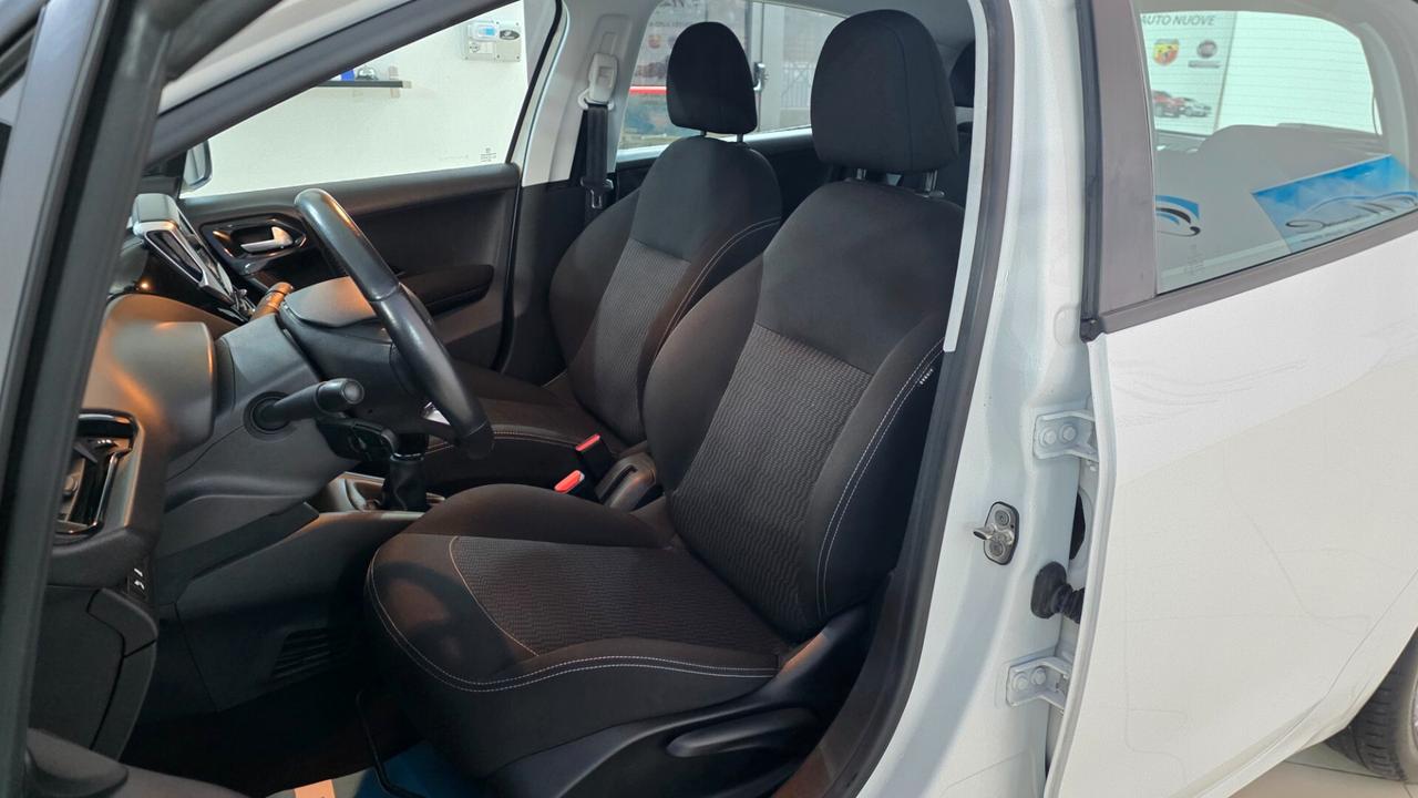 Peugeot 208 BlueHDi 75 5 porte Allure