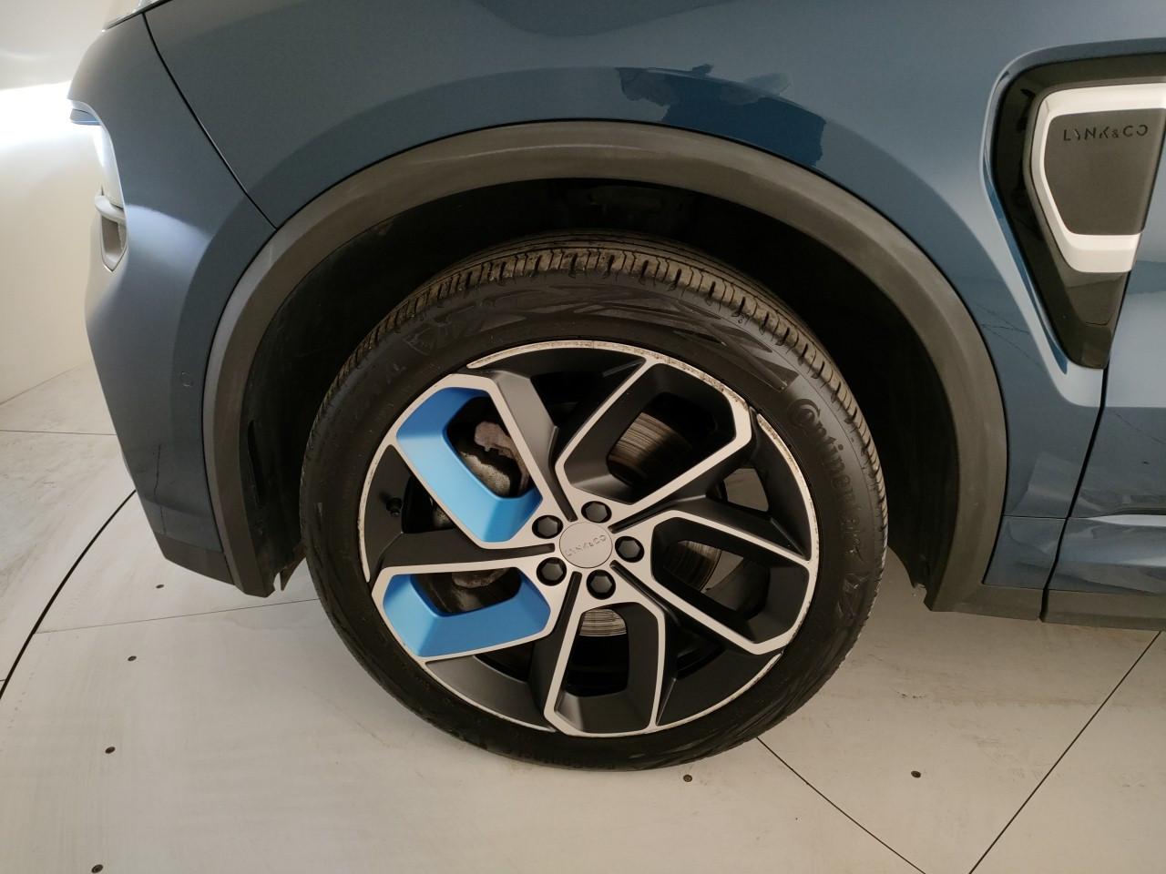 Lynk & Co 01 1.5 td phev auto