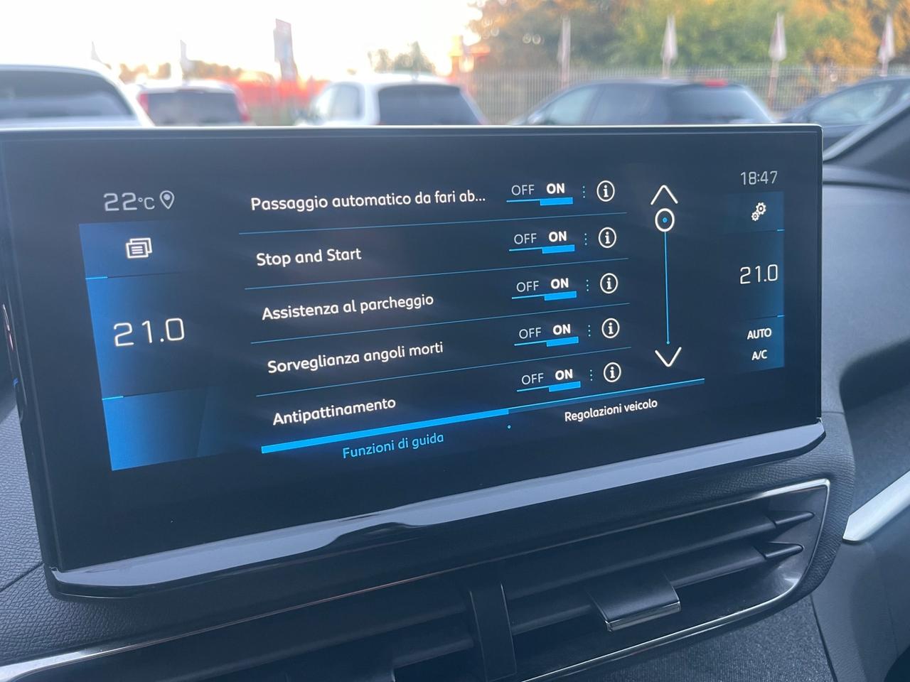 Peugeot 3008 Allure Pack 1.5 BlueHDI EAT8 130cv