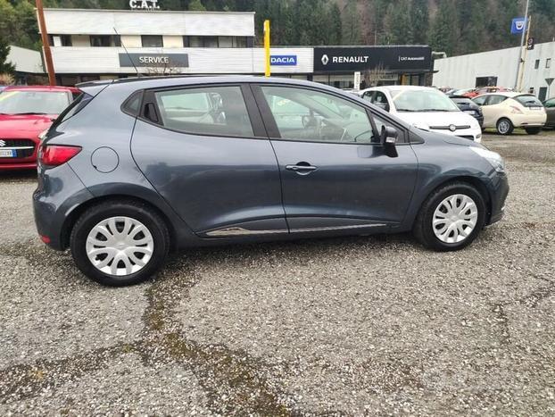 Renault Clio TCe 90 CV 5 p