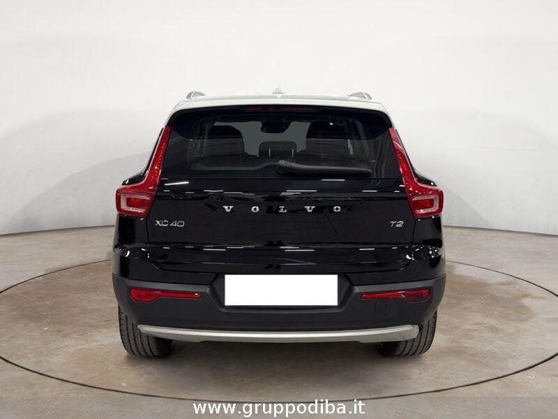 Volvo XC40 Benzina 1.5 t2 Momentum my21