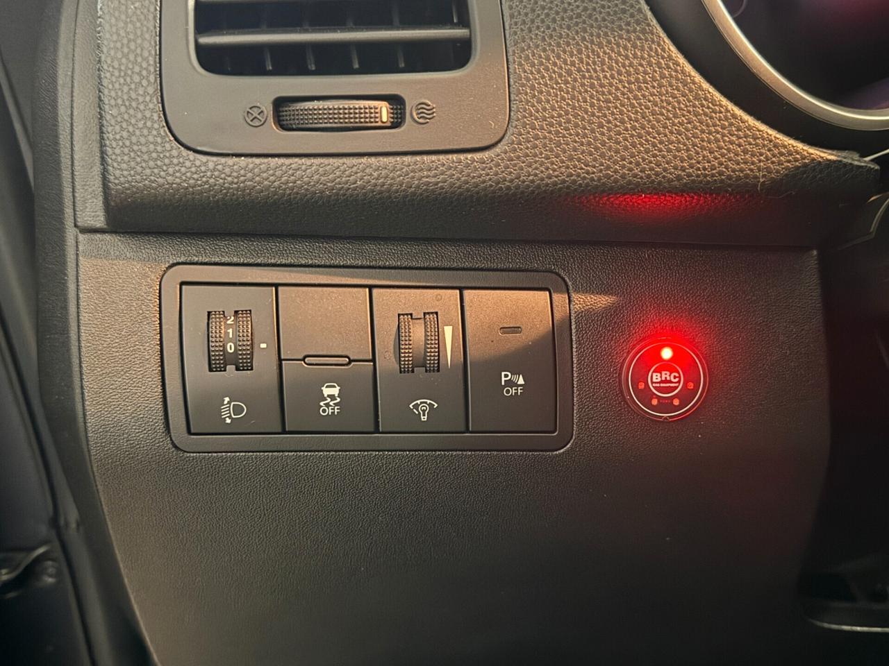 Kia Venga 1.4 CVVT Cool GPL - OK NEOPATENTATI/E!