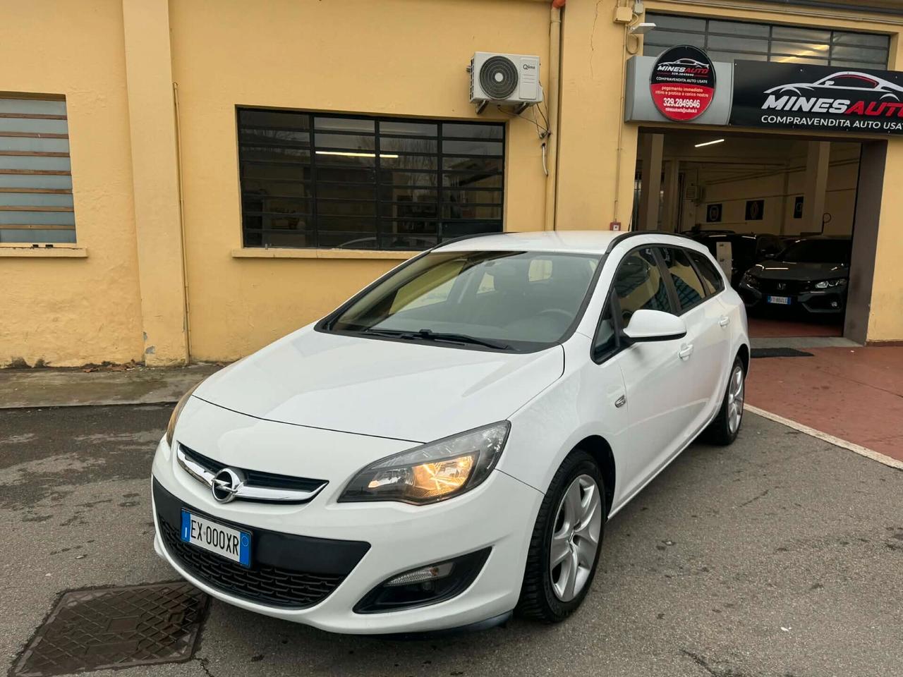 Opel Astra 2015 1.4 Benz/Gpl 140CV 147.000KM