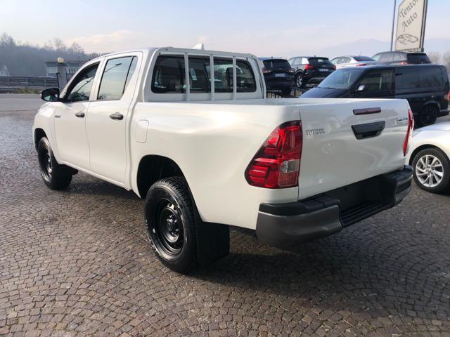 TOYOTA Hilux 2.4 D-4D 4WD 4 porte Double Cab Comfort