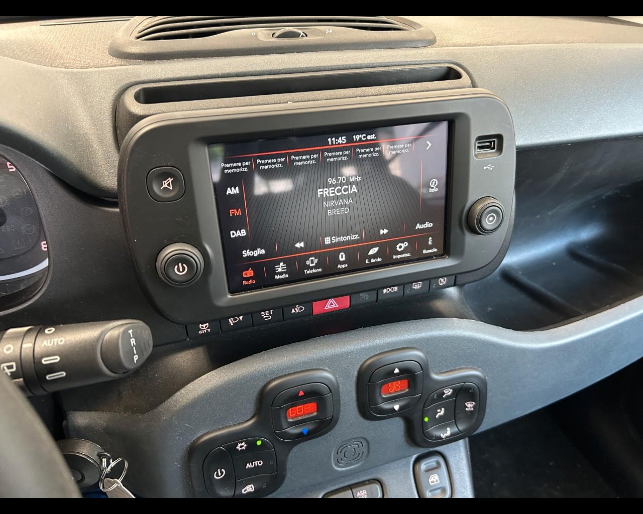 FIAT Panda III 2021 Cross - Panda 1.0 firefly hybrid Cross s&s 70cv 5p.ti