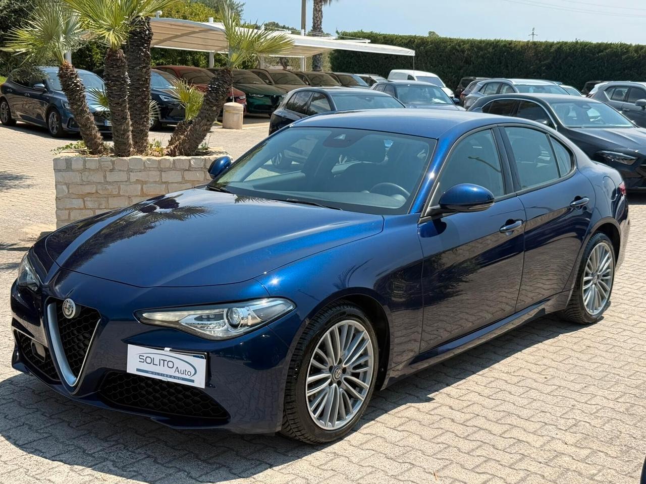 Alfa Giulia 2.2 160 CV AT8 Super Manuale Blu Monte Carlo