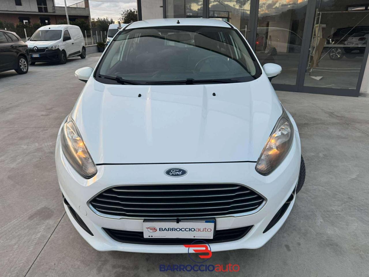 Ford Fiesta 1.5 TDCi 75CV 5P Black&White Edition-2015