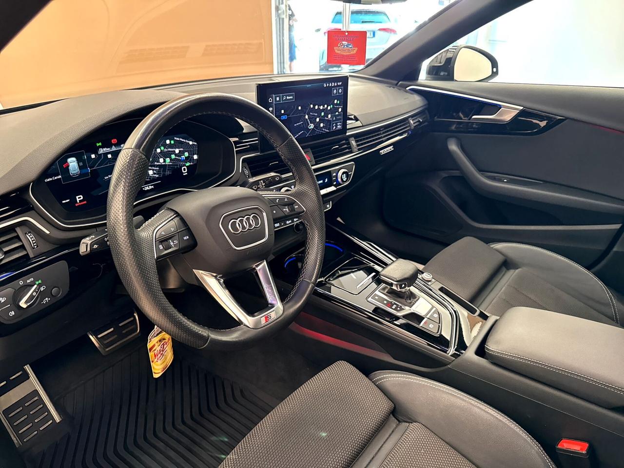 Audi A4 40 TDI quattro S tronic line edition