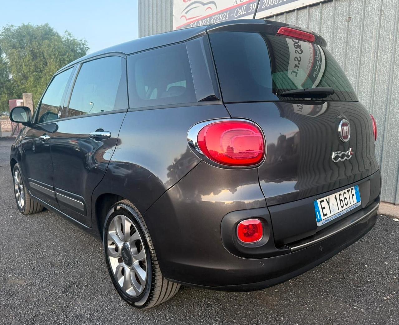 Fiat 500L LIVING cc1.6MJT LOUNGE
